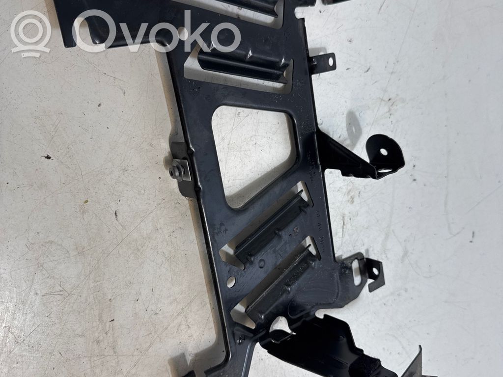 BMW 4 F32 F33 Garso stiprintuvo laikiklis 