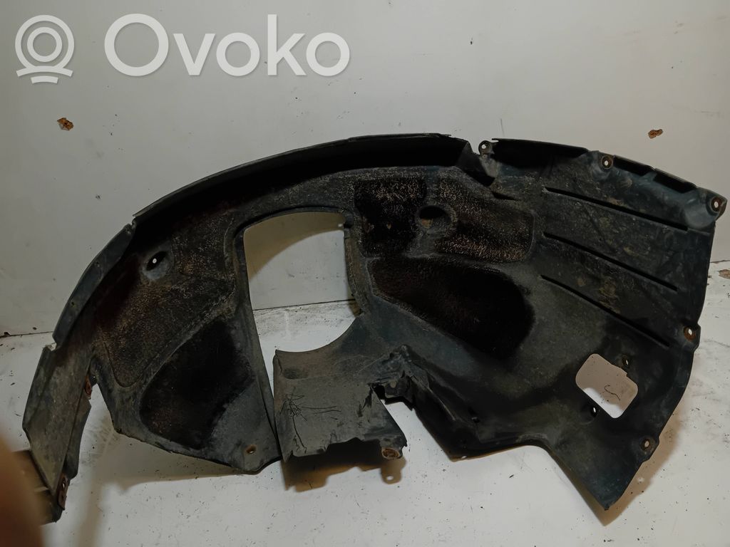 BMW 5 E60 E61 Подкрылок 