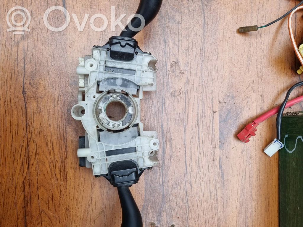 Mazda 323 Manetka / Przełącznik kierunkowskazów wycieraczek 