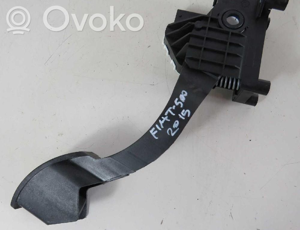 Fiat 500 Accelerator throttle pedal 