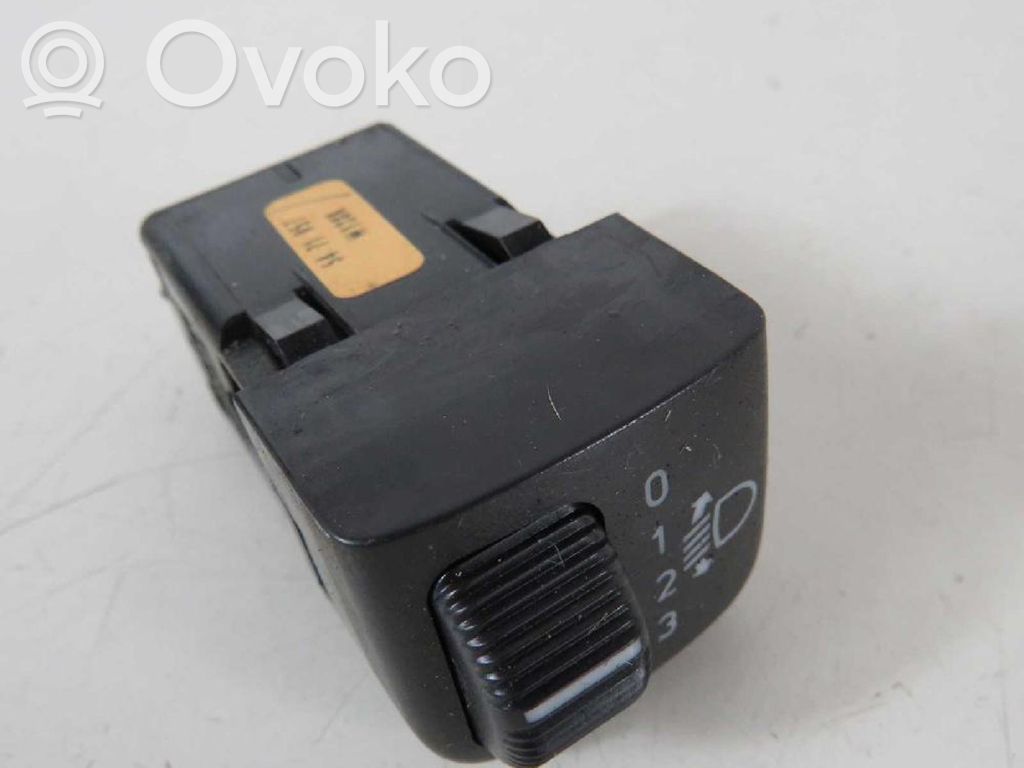 Light switch   37818