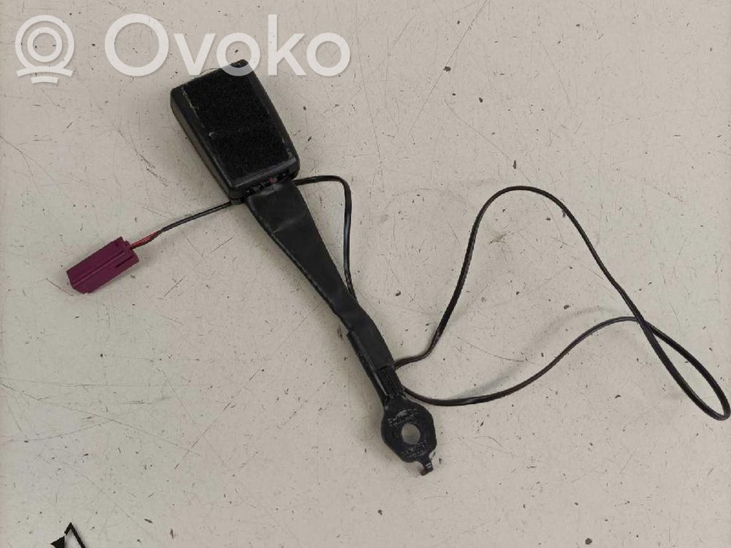 Ford Fiesta Etuistuimen turvavyön solki 