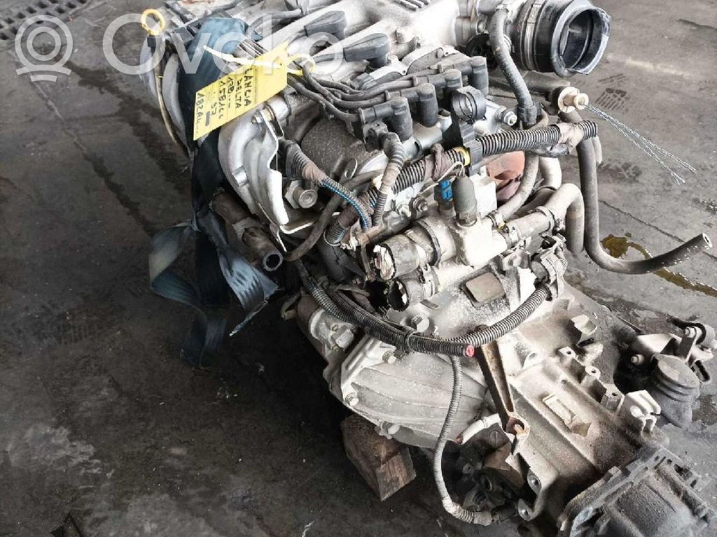 Moottori   182A4000