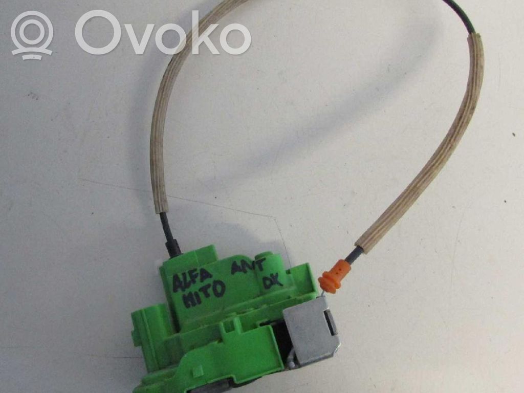 Alfa Romeo Mito Kiinnityskoukku/-silmukka 