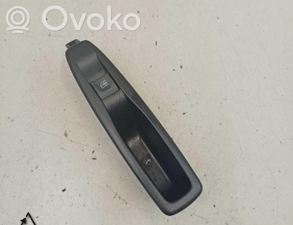 Renault Captur Electric window control switch 