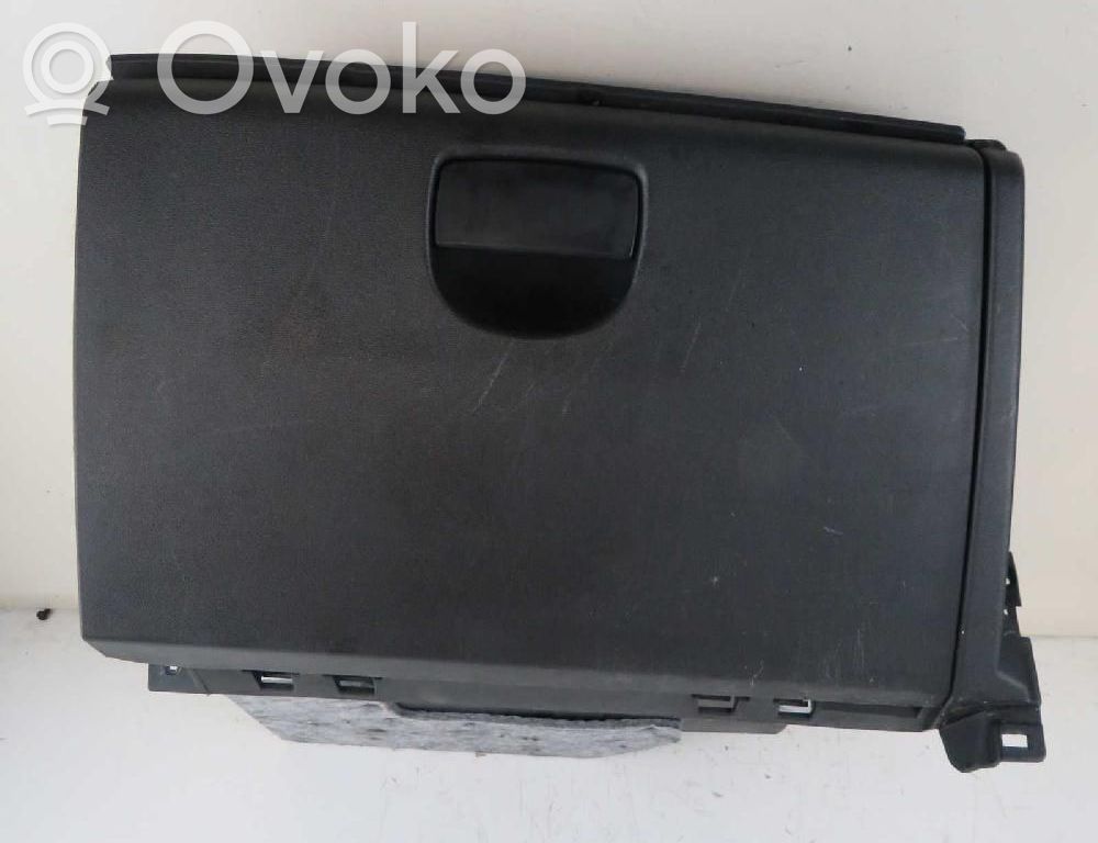 Hyundai i20 (PB PBT) Daiktadėžė 