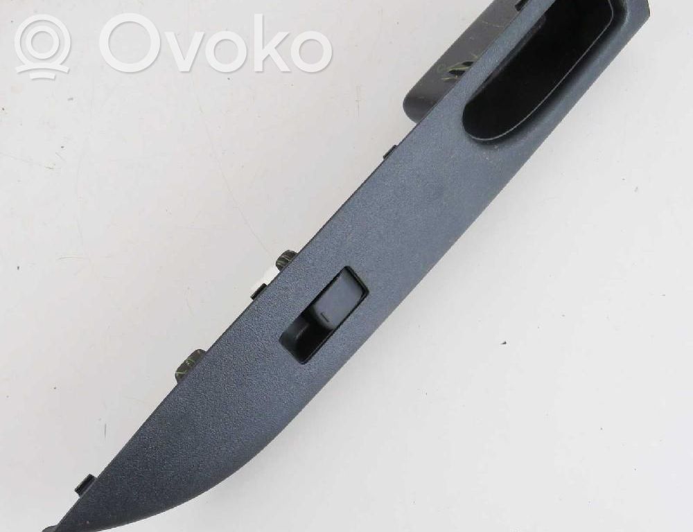 Nissan Micra Electric window control switch 