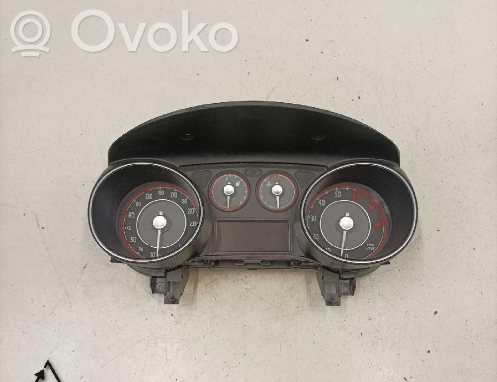 Fiat Punto (199) Geschwindigkeitsmesser Cockpit 