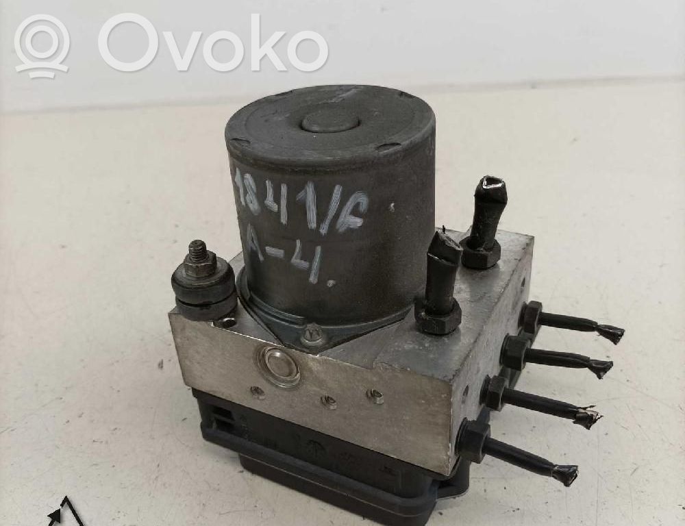 Audi A4 S4 B6 8E 8H ABS-ohjainlaite/moduuli 