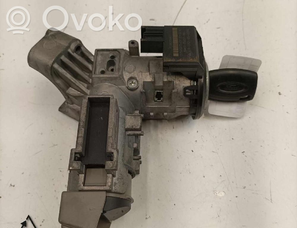 Užvedimo spynelė   8A6T