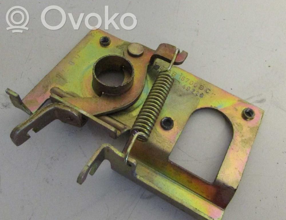 Engine bonnet/hood lock/latch loop/hook   81AB