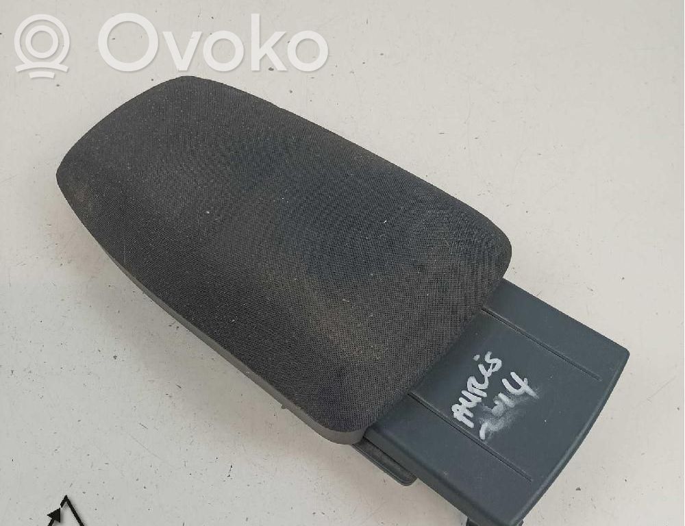Toyota Auris 150 Reposabrazos 