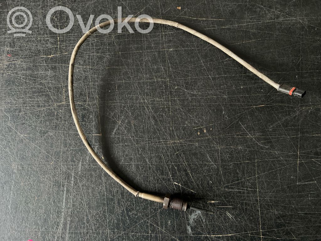 Exhaust gas temperature sensor   7557705