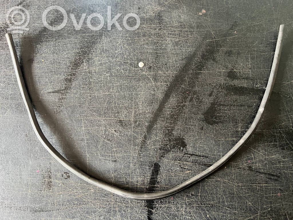 Guma variklio skyriaus   8045445,7178049