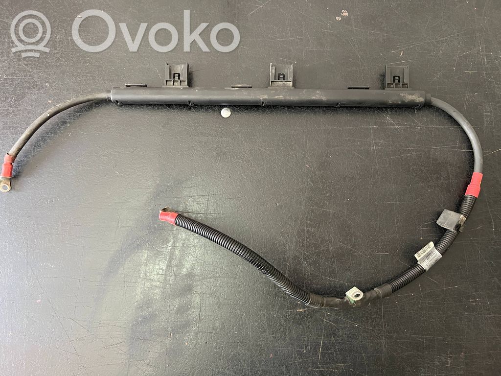 Positive cable (battery)   7560377,563417,E2681W03