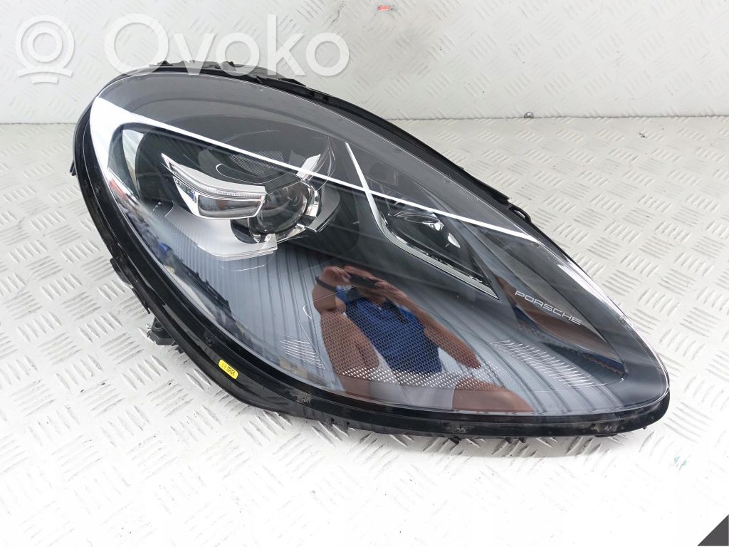 Headlight/headlamp   95B941010AP