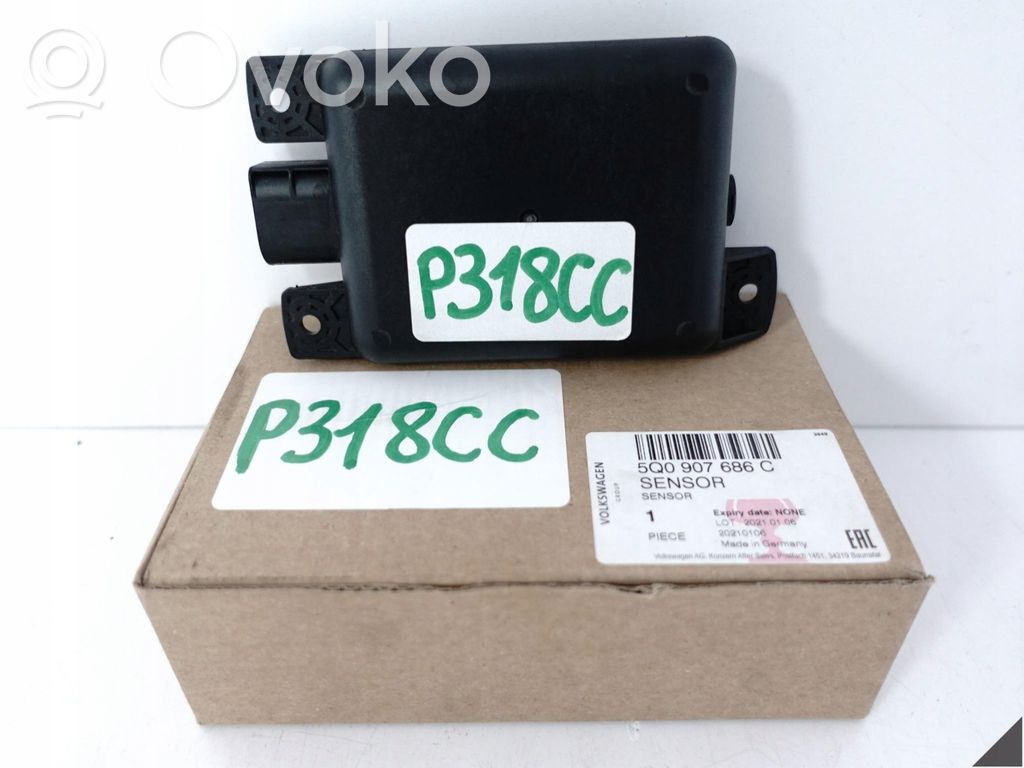 Blind spot module   5Q0907686C,5Q0907686