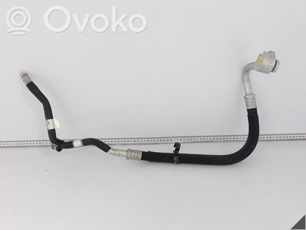 Audi A8 S8 D4 4H Ilmastointilaitteen putki (A/C) 