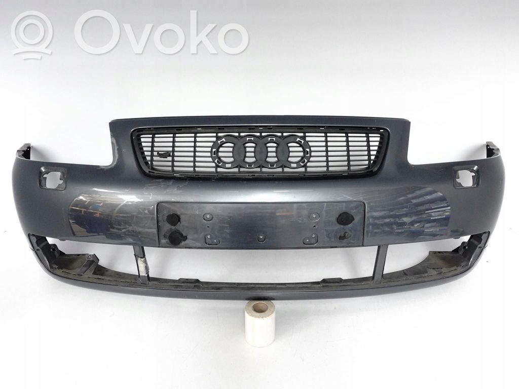 Audi A3 S3 8L Etusäleikkö 