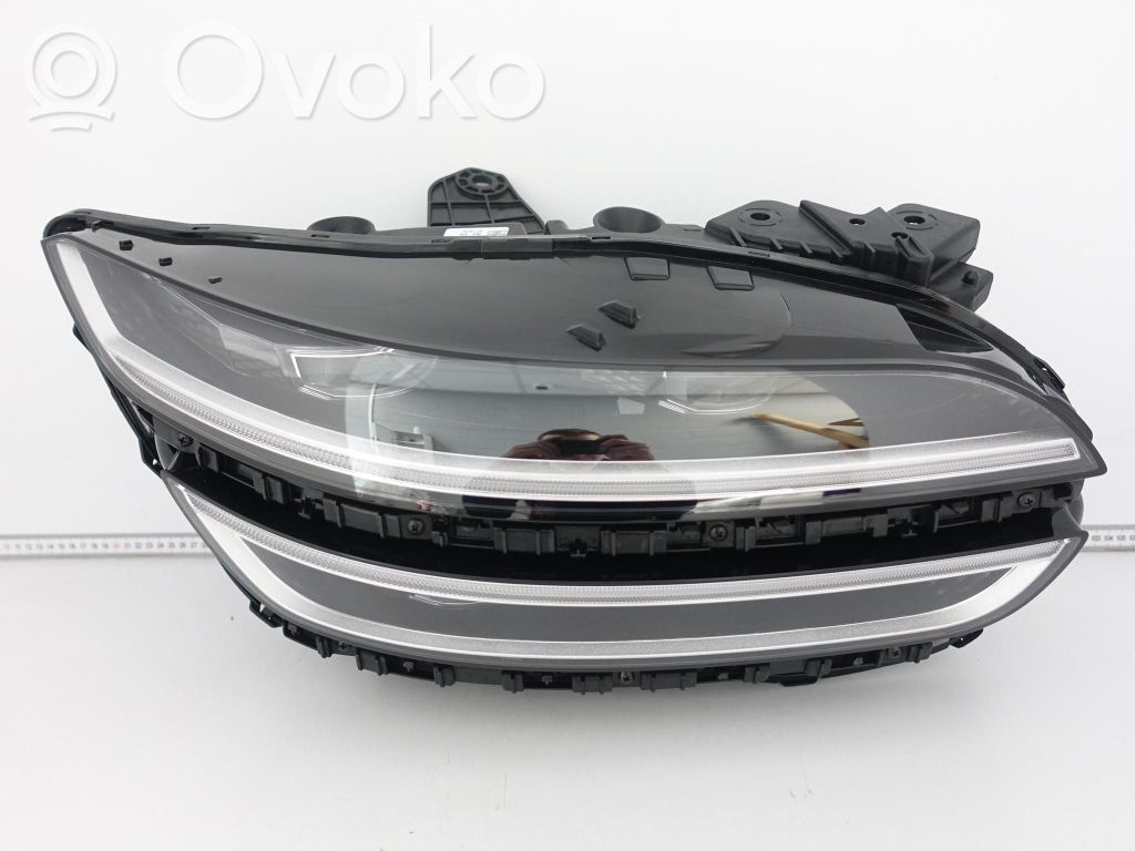 Headlight/headlamp   92170,92184