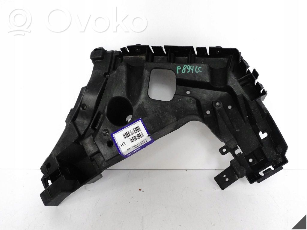 Volvo XC40 Rear bumper mounting bracket 