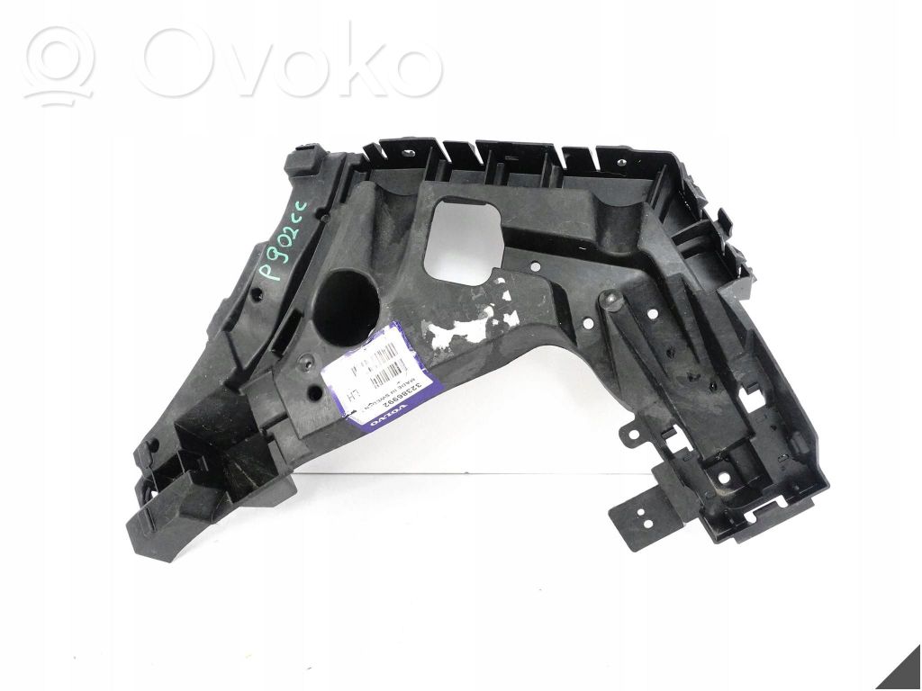 Volvo XC40 Rear bumper mounting bracket 