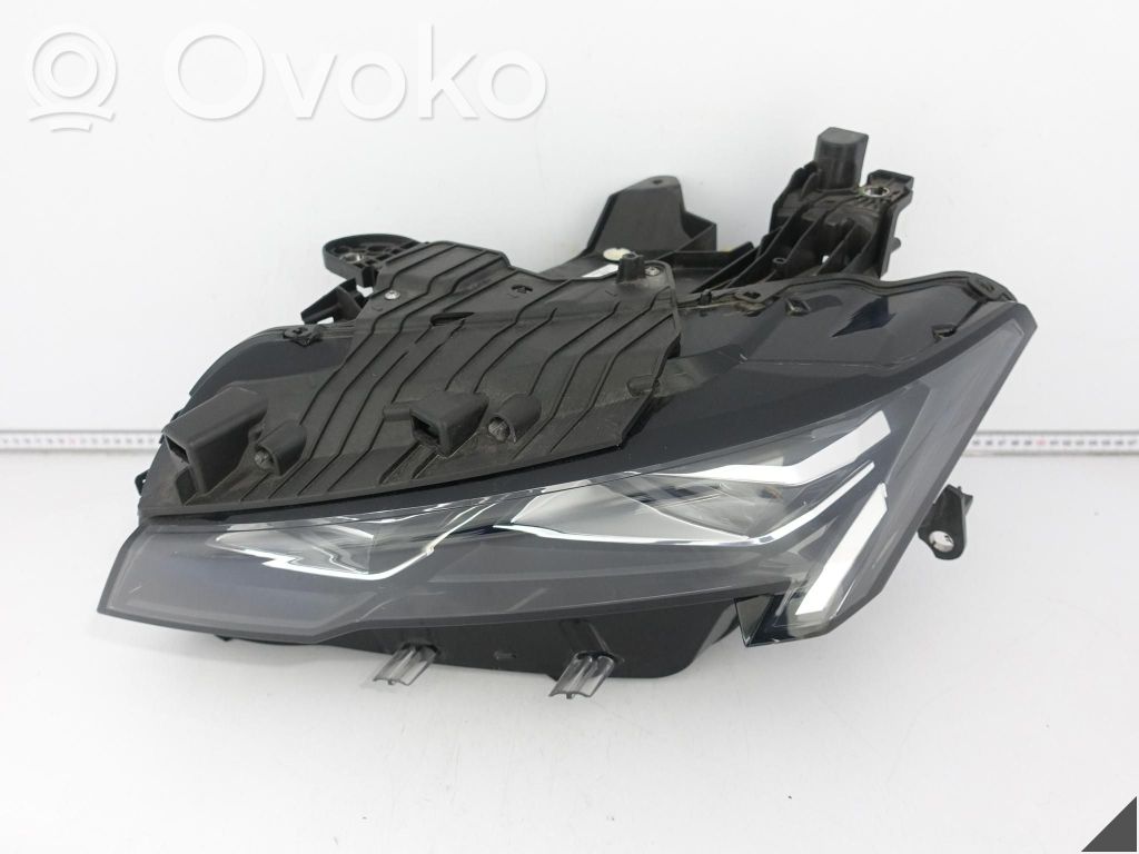 Scheinwerfer   98596621