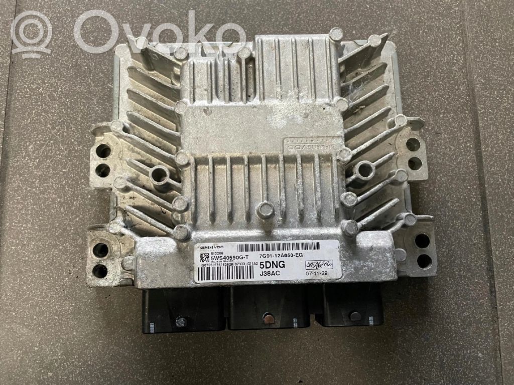 Engine control unit/module ECU   5WS40590GT
