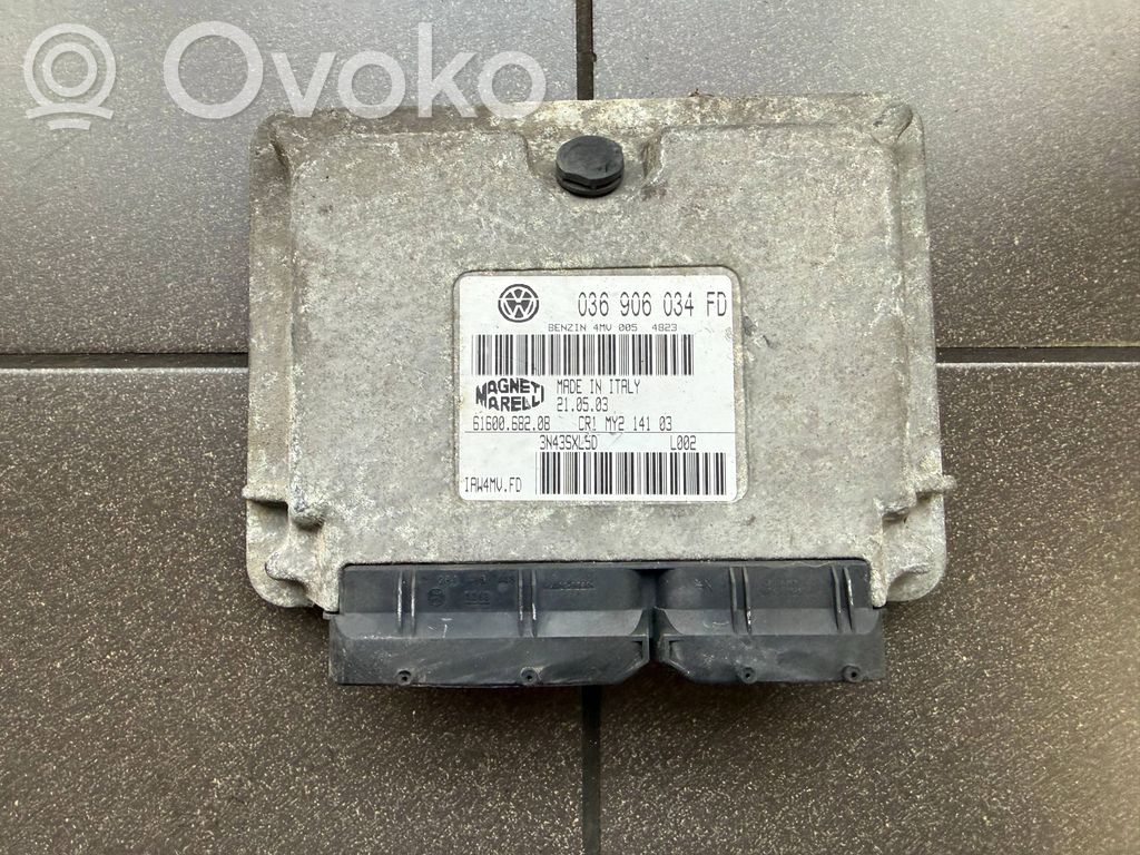 Skoda Fabia Mk1 (6Y) Engine control unit/module 