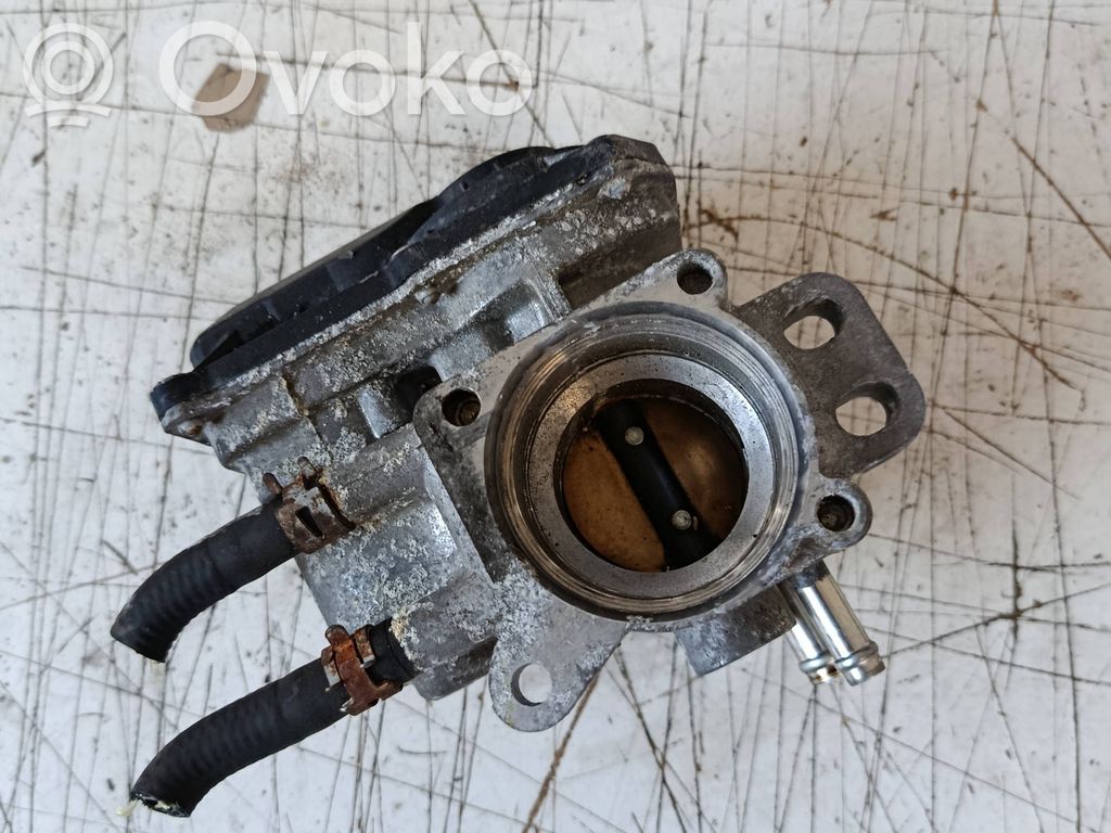 Toyota Yaris Droselinė sklendė 