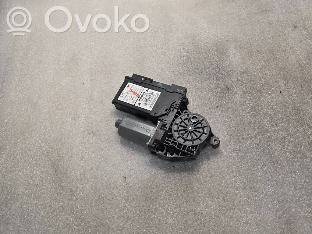 Silnik regulatora szyby drzwi przednich   8E1959802B,9700105991101,27032001