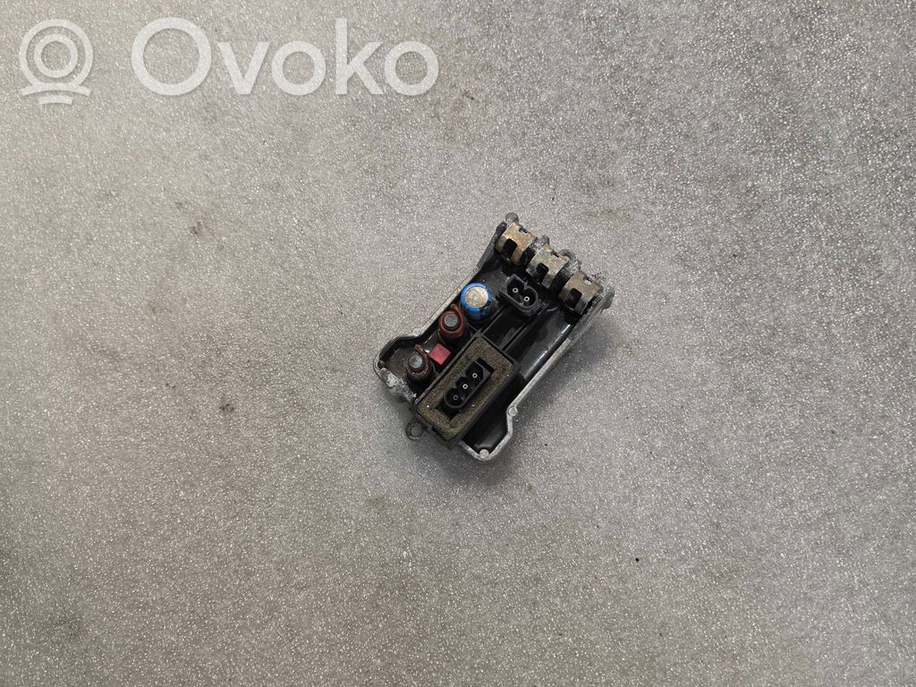 BMW 7 E65 E66 Lämpöpuhaltimen moottorin vastus 