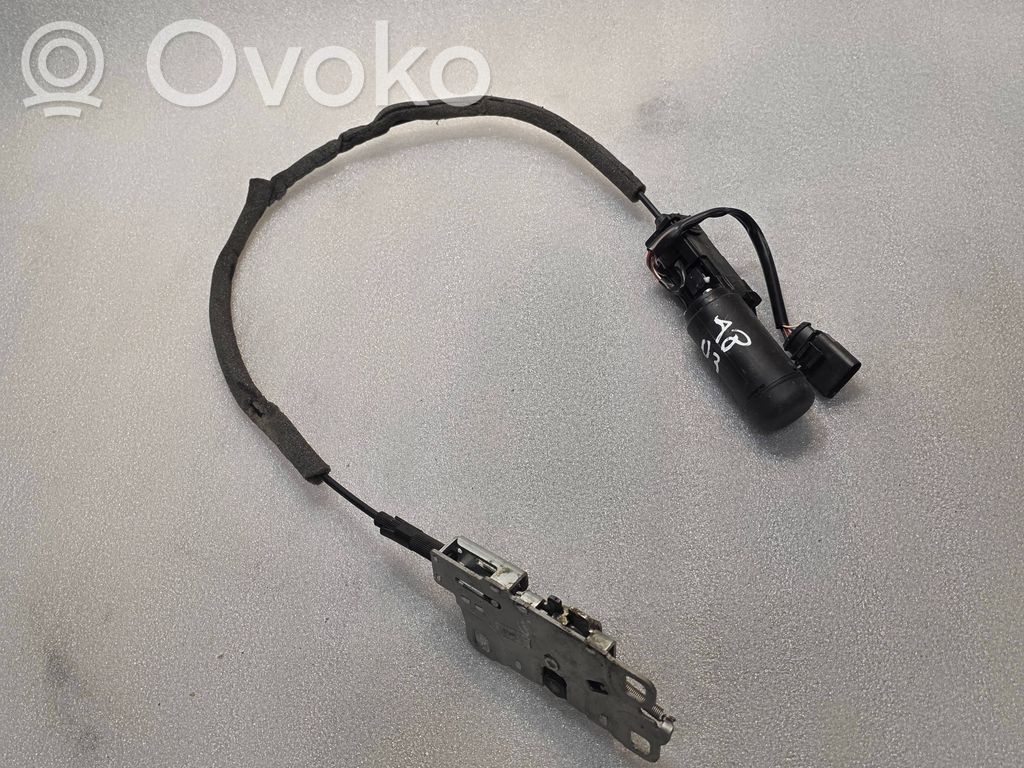 Audi A8 S8 D3 4E Tailgate/trunk/boot lock/catch/latch 