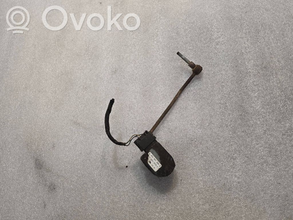 Audi A8 S8 D3 4E Ajovalon korkeusanturi 
