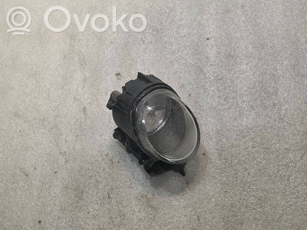 Audi A4 S4 B7 8E 8H Etusumuvalo 