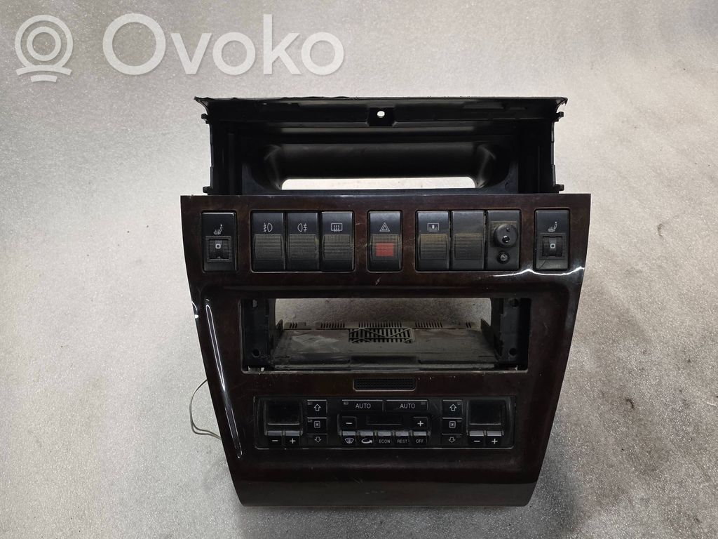 Audi A8 S8 D2 4D Center console 