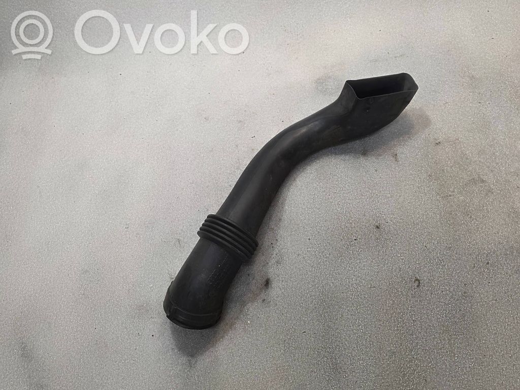 Audi A8 S8 D2 4D Air intake duct part 