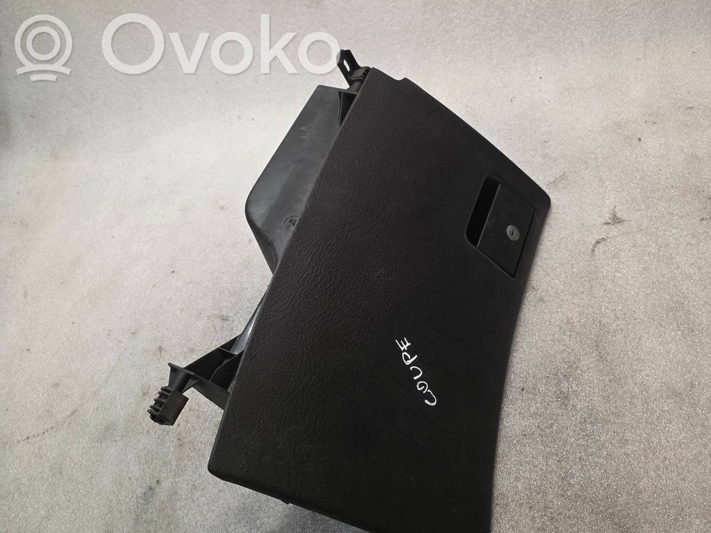 Guantera   893857035