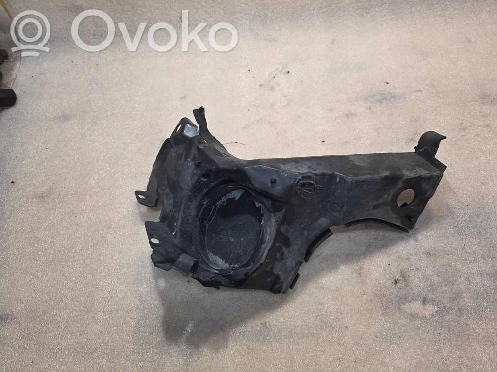 BMW 7 E38 Muu moottoritilan osa 