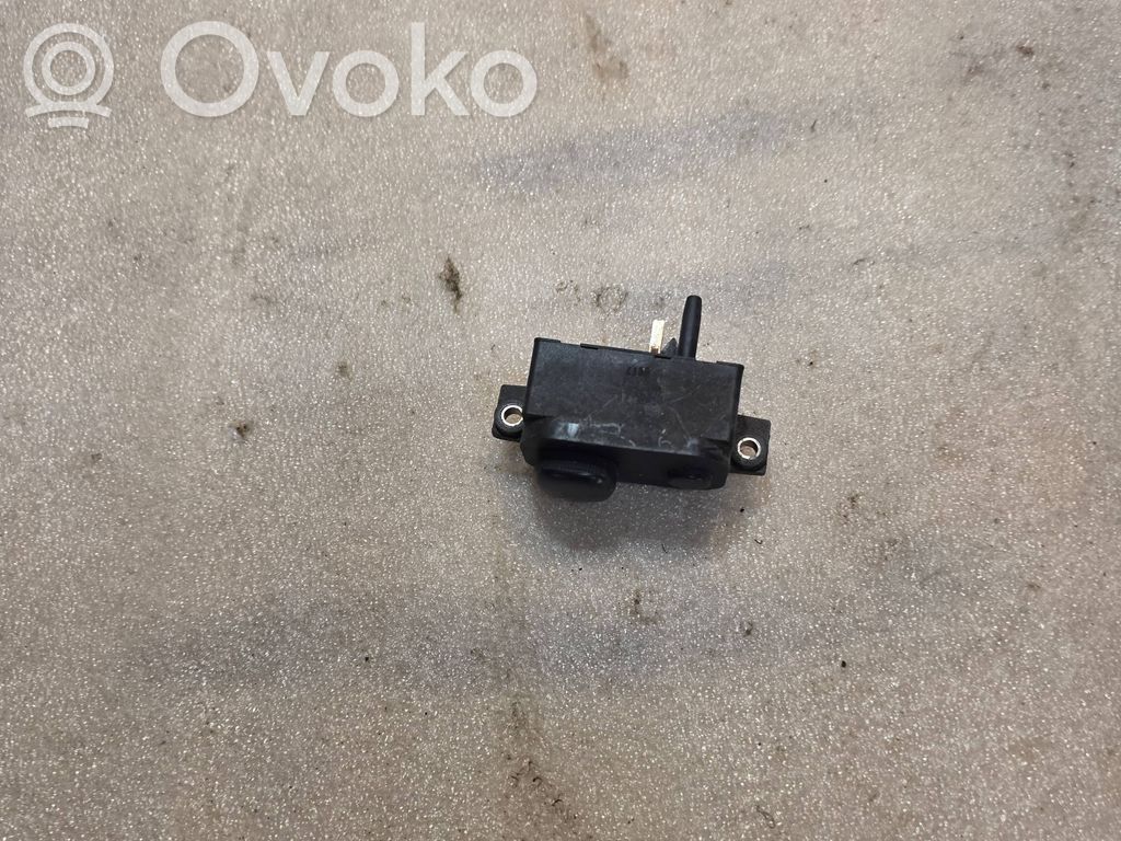 Audi A8 S8 D2 4D Steering wheel adjustment switch 