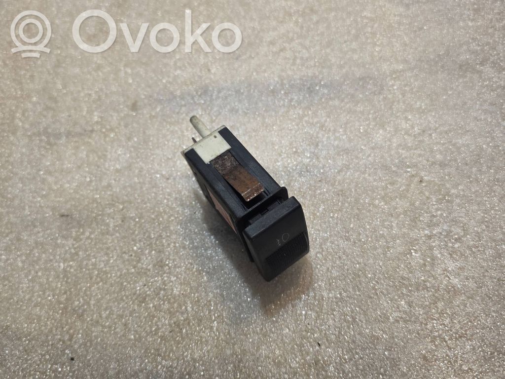 Interruptor de luz antiniebla   4D0941535A