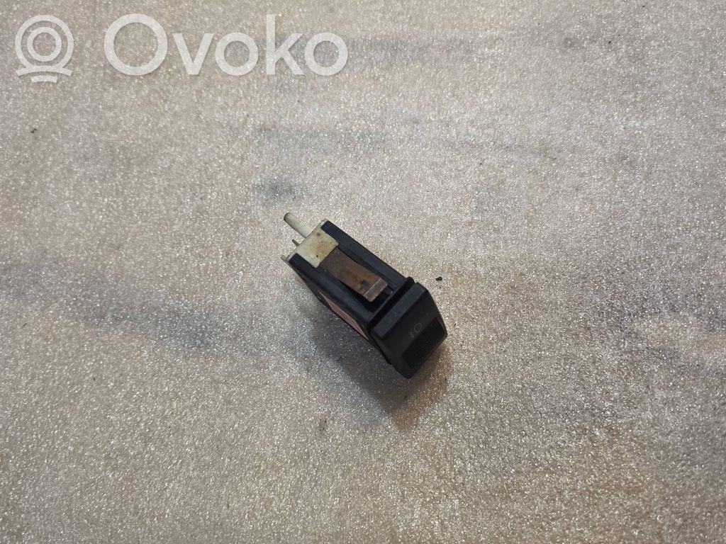 Sumuvalojen kytkin   4D0941535A