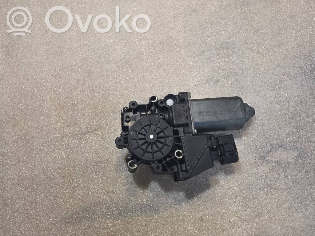 Audi A8 S8 D2 4D Front door window regulator motor 