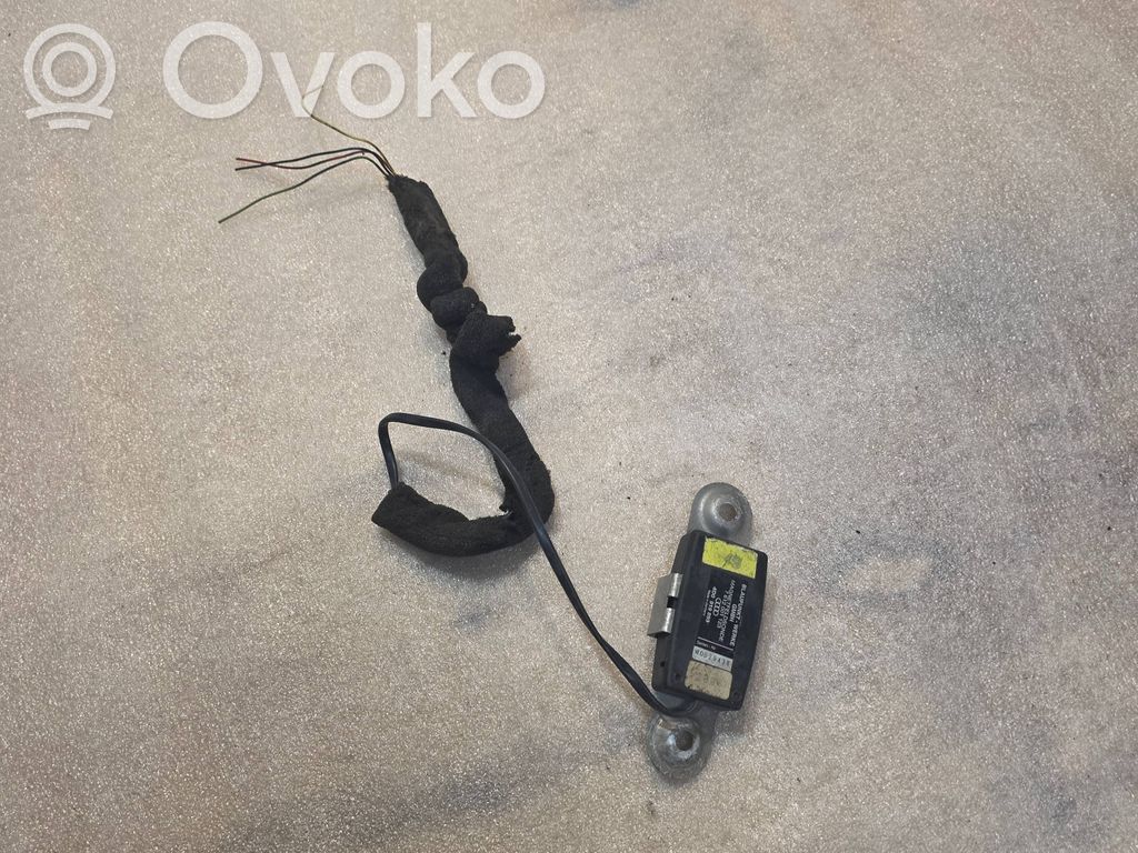 Audi A8 S8 D2 4D Antenos stiprintuvas 