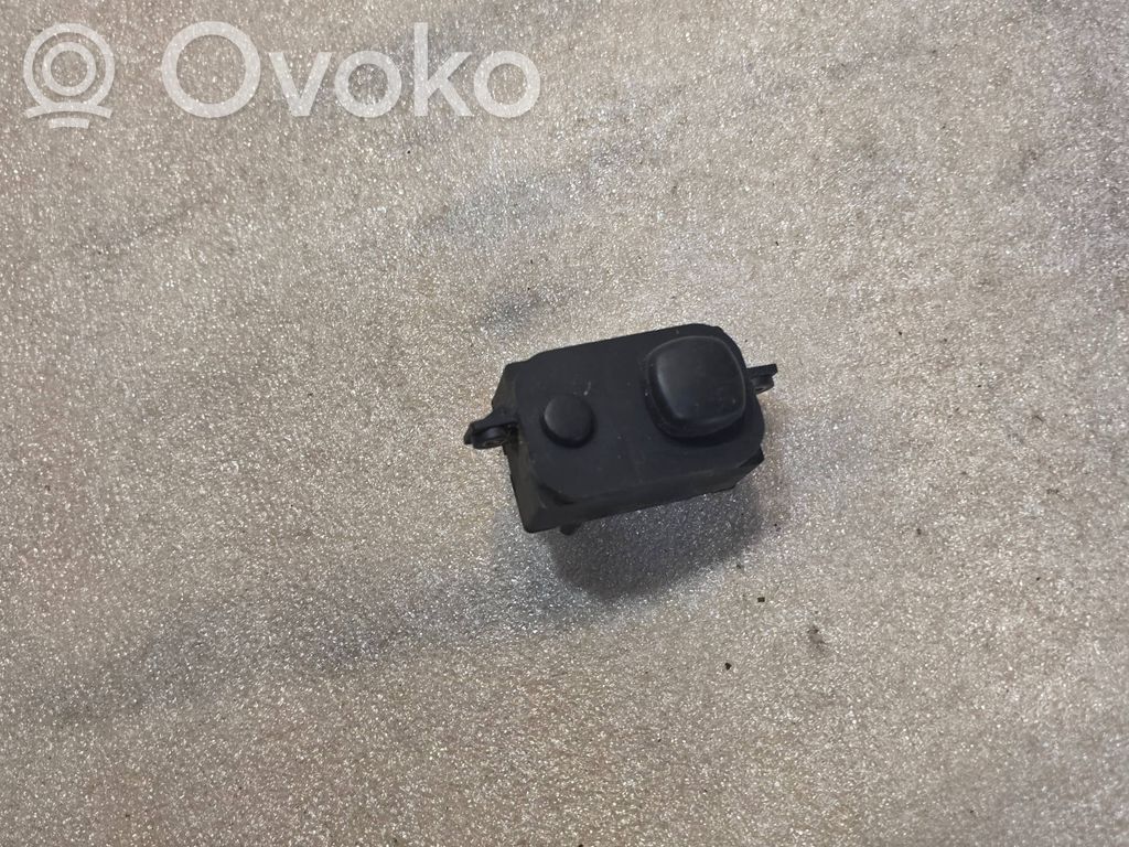 Audi A8 S8 D2 4D Steering wheel adjustment switch 
