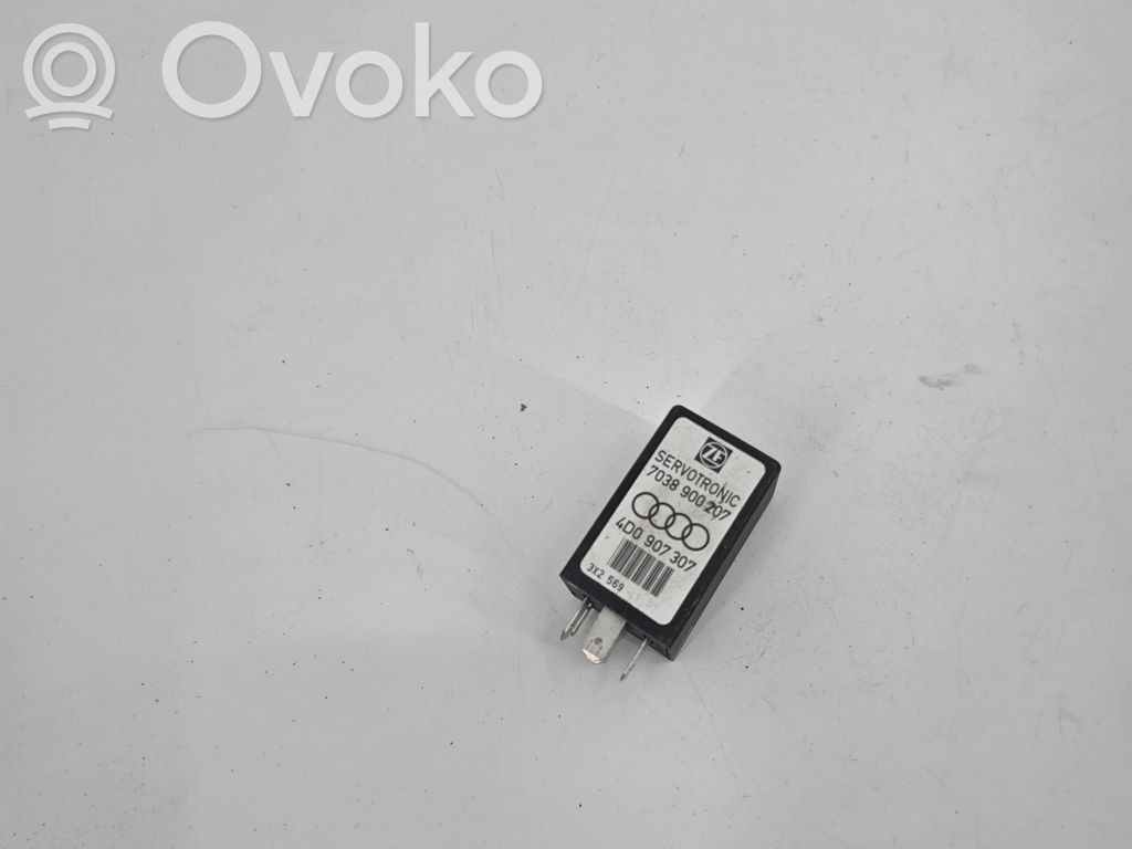 Audi A8 S8 D2 4D Otros relés 