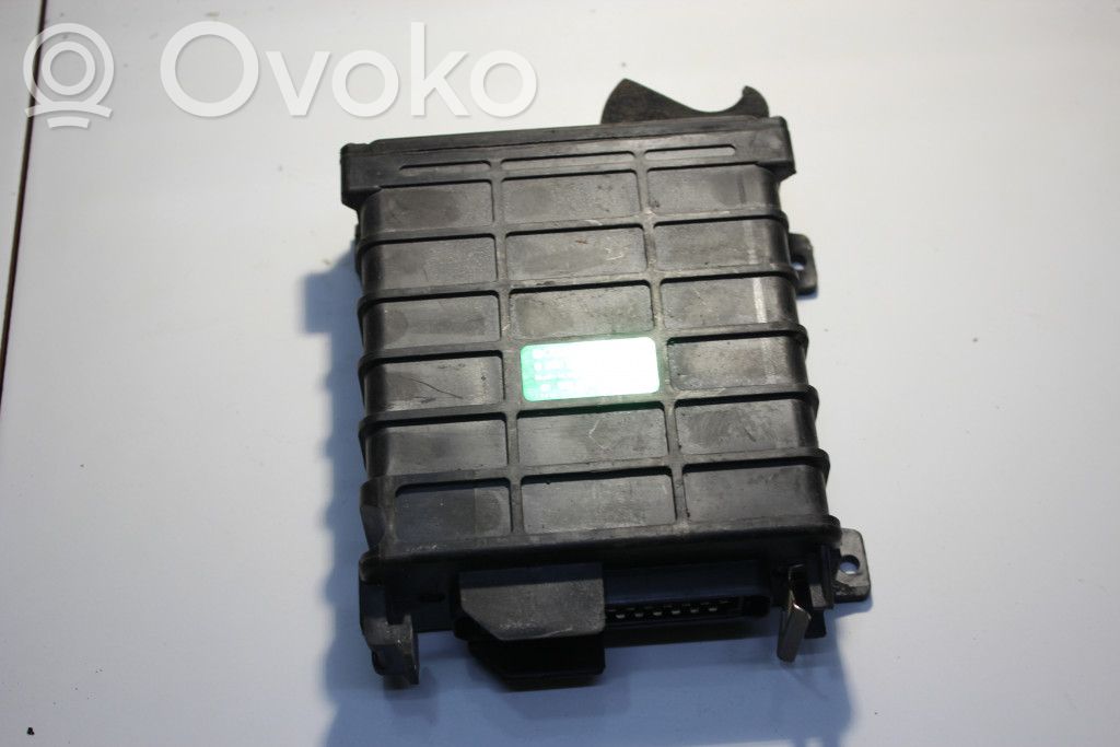Volkswagen Golf II Engine control unit/module 