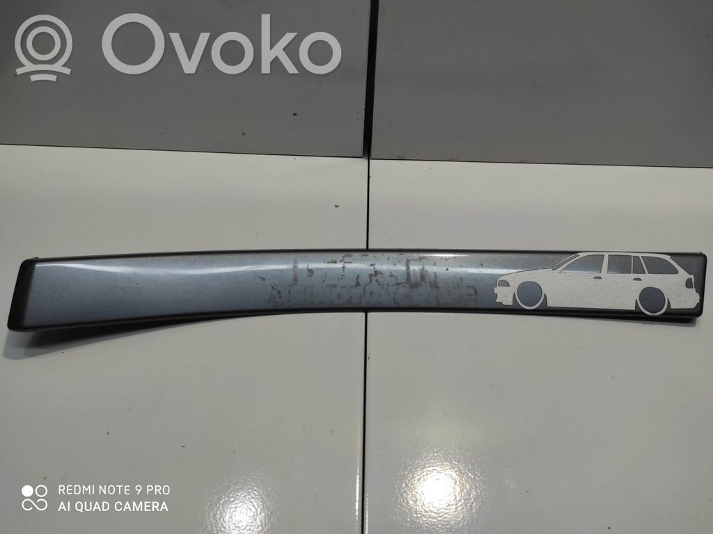 BMW 5 E39 Ramka schowka deski rozdzielczej 
