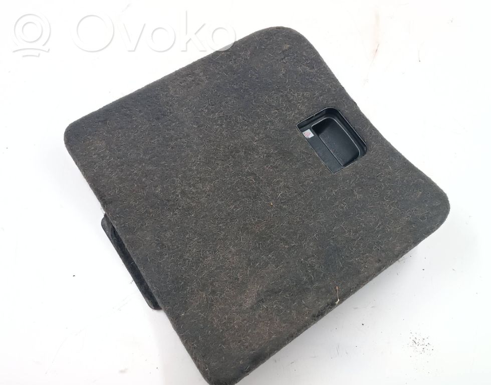 Audi A4 S4 B5 8D Other trunk/boot trim element 