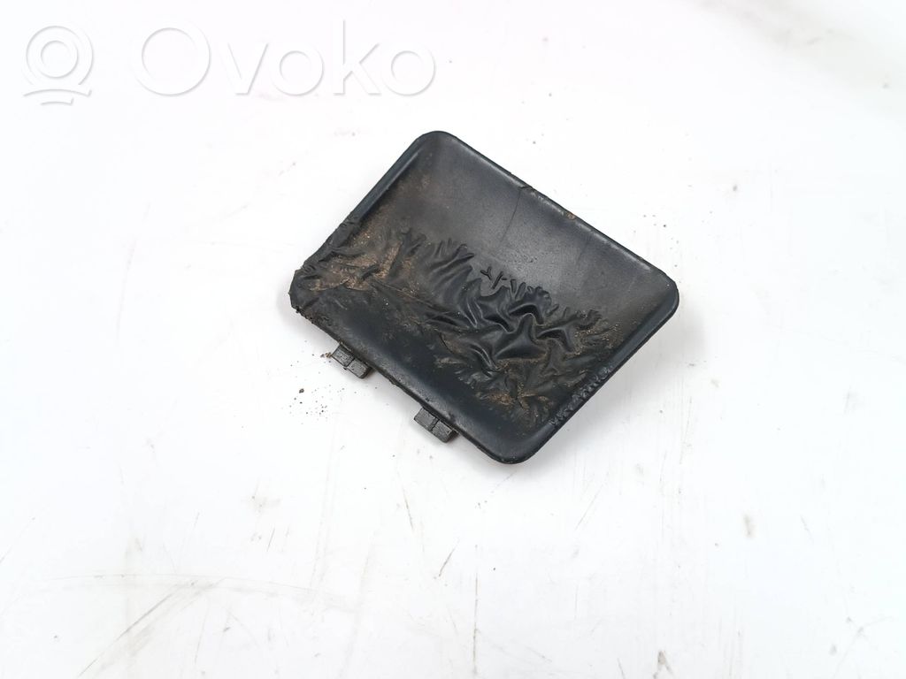 Volkswagen PASSAT B4 Front tow hook cap/cover 
